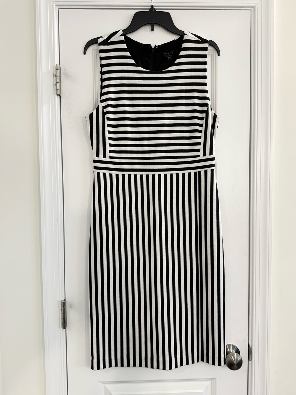 Ann Taylor Striped Faux Wrap Midi Dress Women’s 10 Stretch Classic